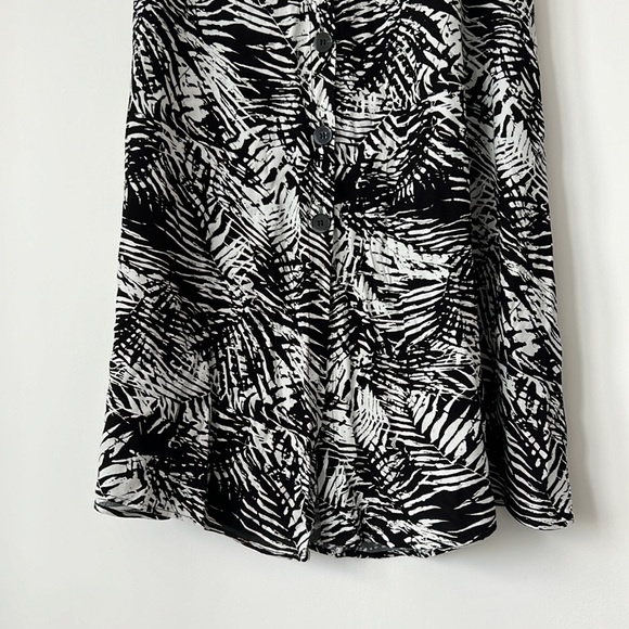 STUDIO Printed Midi Skirt - Picture 3 of 5